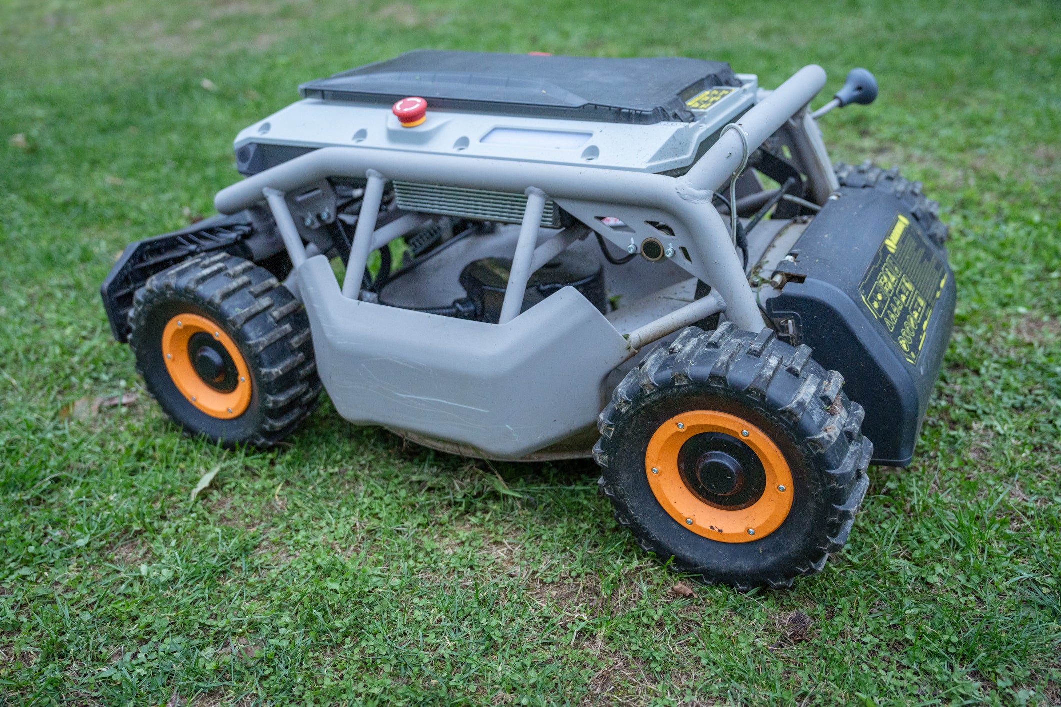 Mowrator S1 – 4WD 18Ah (Terrain-Räder)