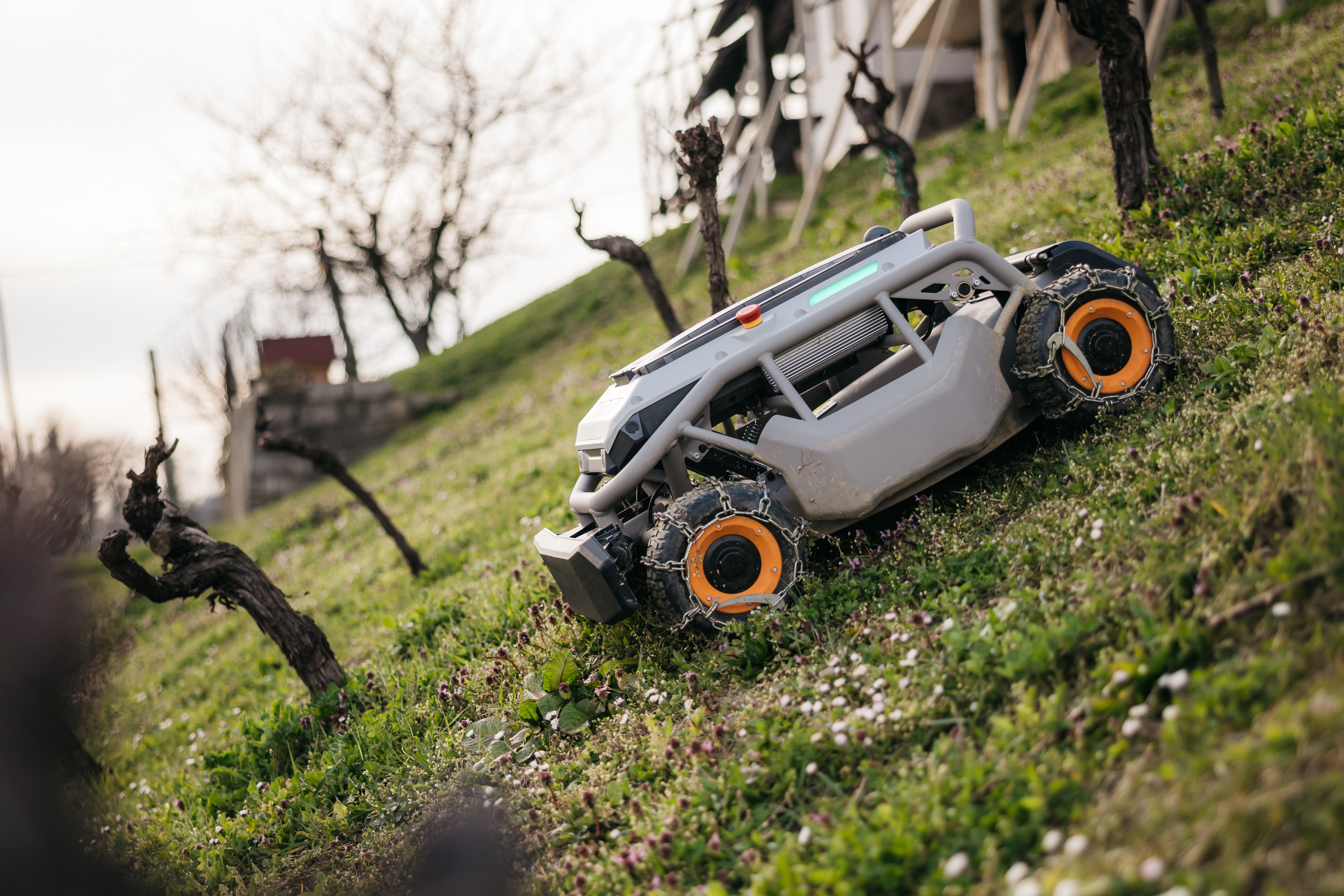 Mowrator S1 - 4WD 18Ah (mit Ketten)
