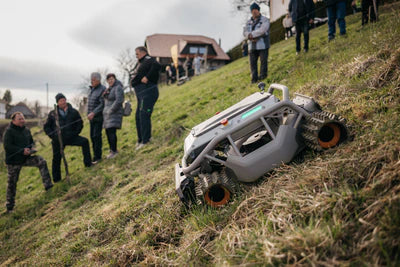 Paar universelle breite Hinterräder für Mowrator S1