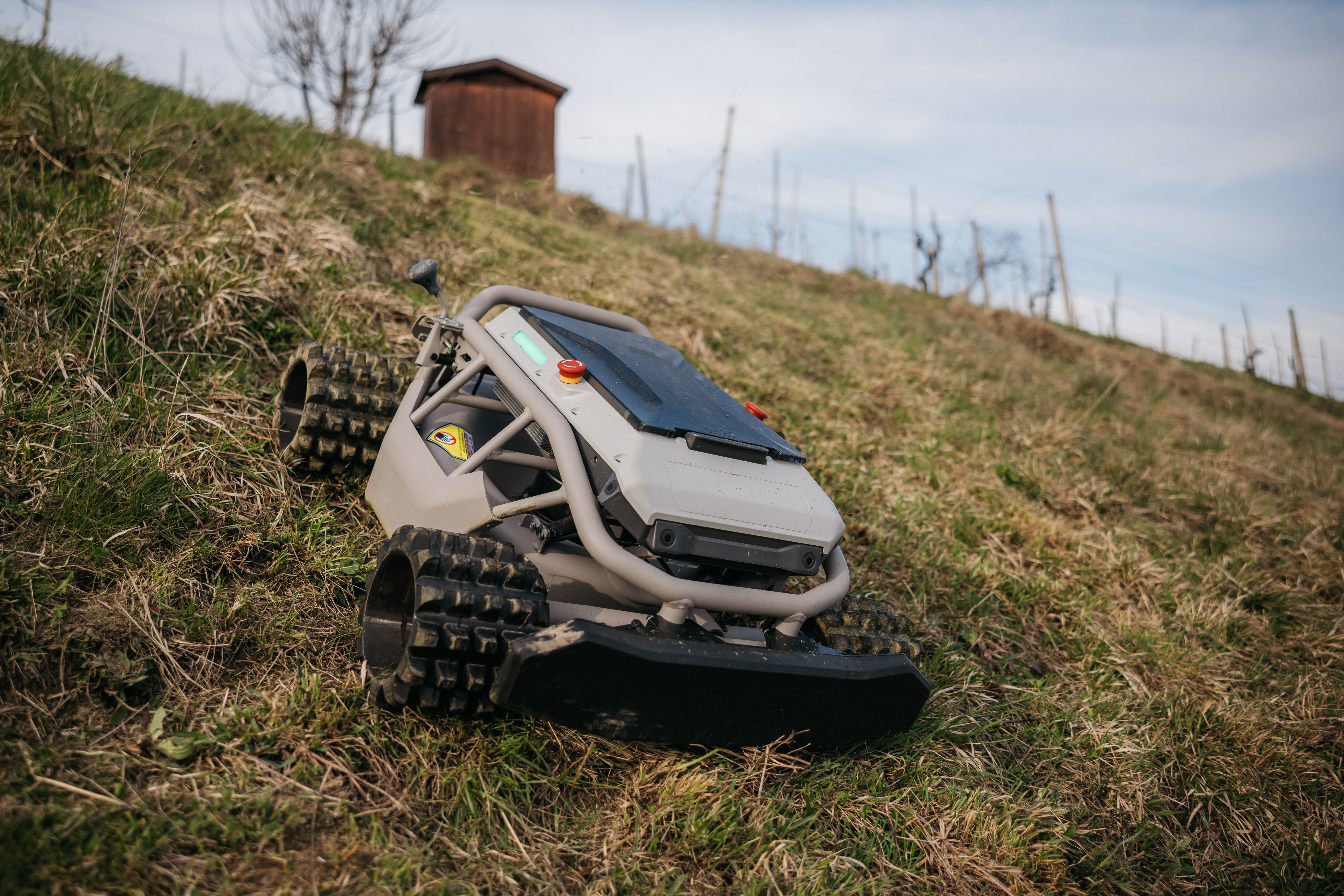Mowrator S1 – 4WD 12Ah (mit Offroad-Rädern)