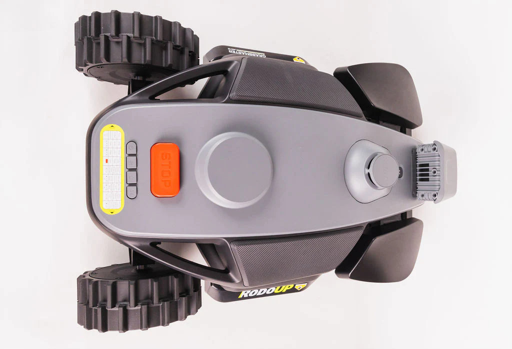 RoboUP Rhino Pro AWD (5.000m²)