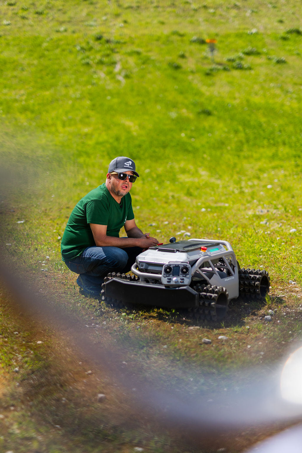 Mowrator S1 – 4WD 12Ah (mit Offroad-Rädern)