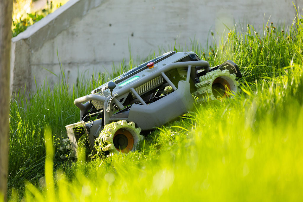 Mowrator S1 – 4WD 12Ah (mit Offroad-Rädern)