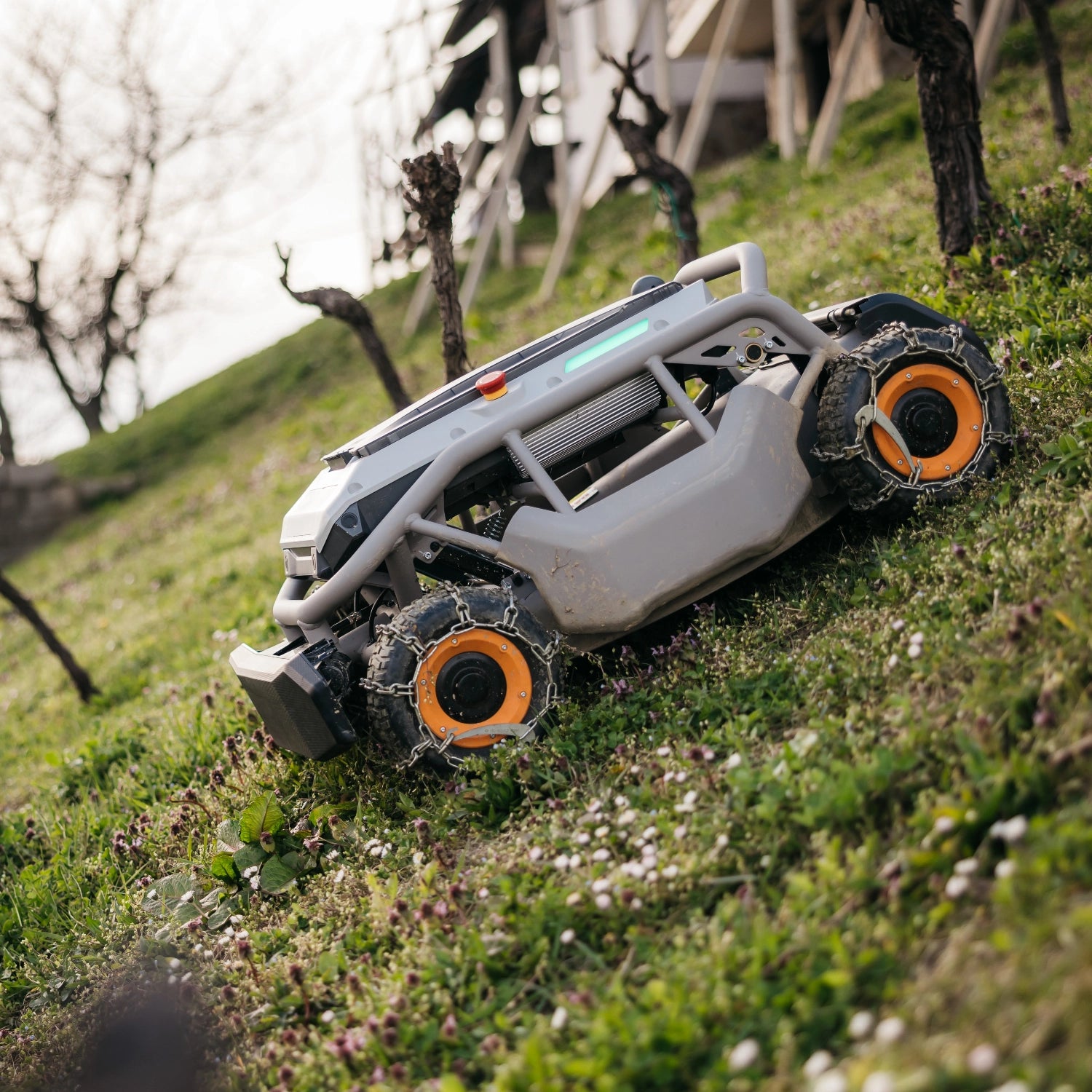Mowrator S1 - 4WD 12Ah (mit Ketten)