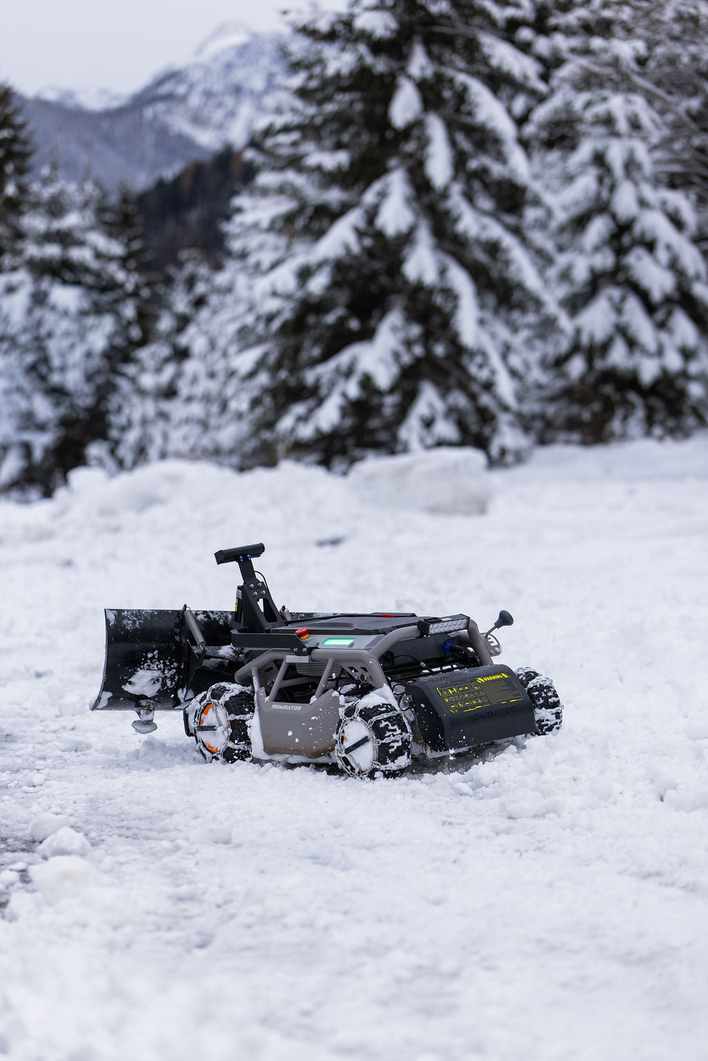 Mowrator S1 - 4WD 18Ah (mit Ketten)